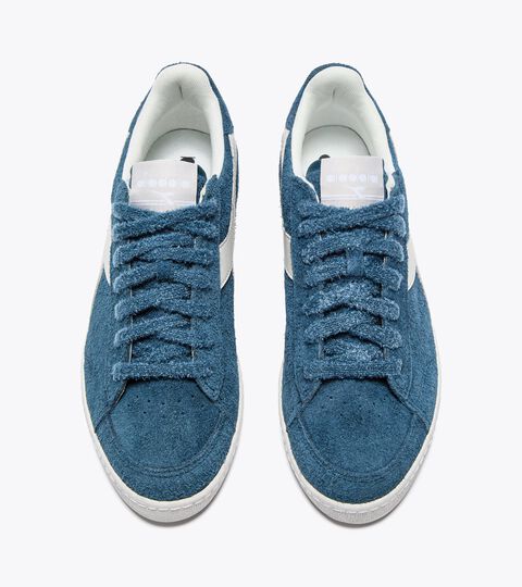 Sporty sneakers - All-Gender GAME LOW SUEDE WAXED LEGION BLUE - Diadora